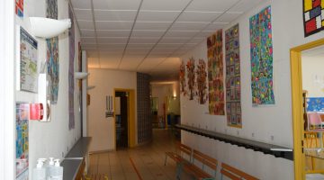 couloir_ecole_maternelle